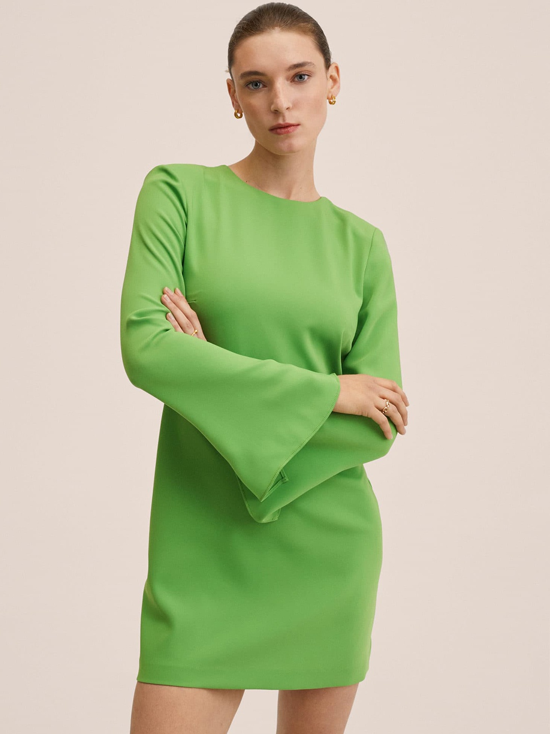 

MANGO Women Green Solid Sheath Dress with Stylized Back