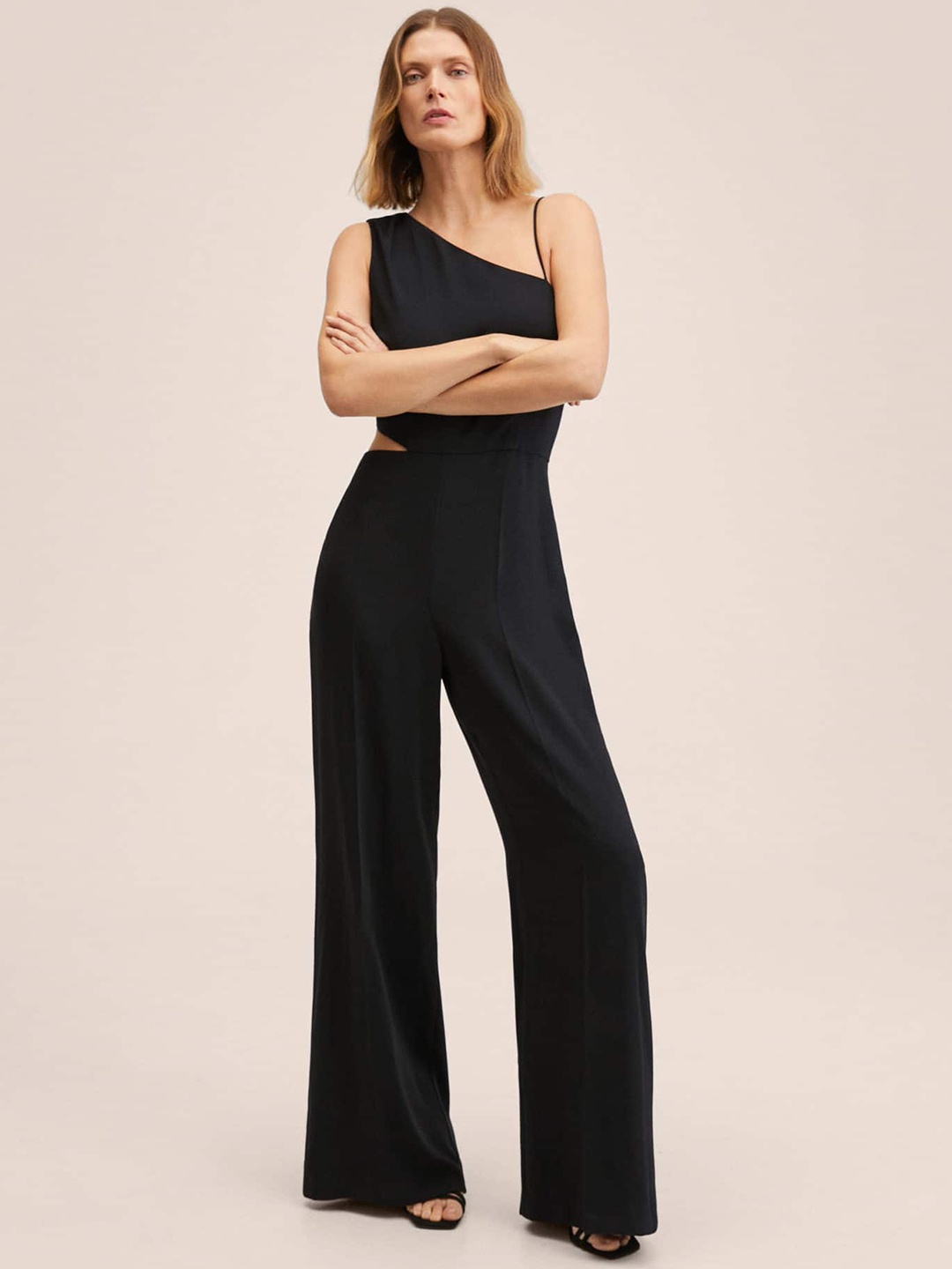 

MANGO Black Solid Cut-Out Flared Jumpsuit