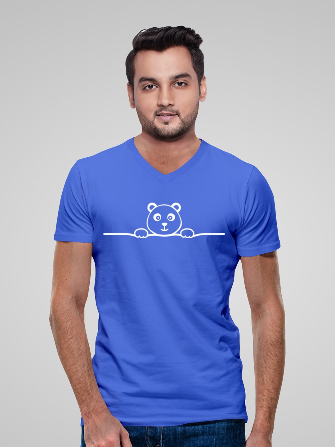 

Pootlu Men Blue Graphic Printed Cotton T-shirt