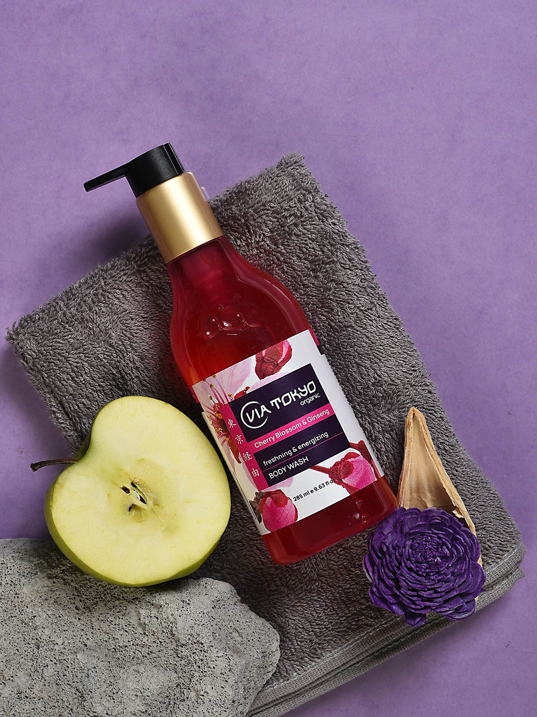 

VIA TOKYO ORGANIC Ginseng & Cherry Blossom Body Wash - 285 ml, Pink