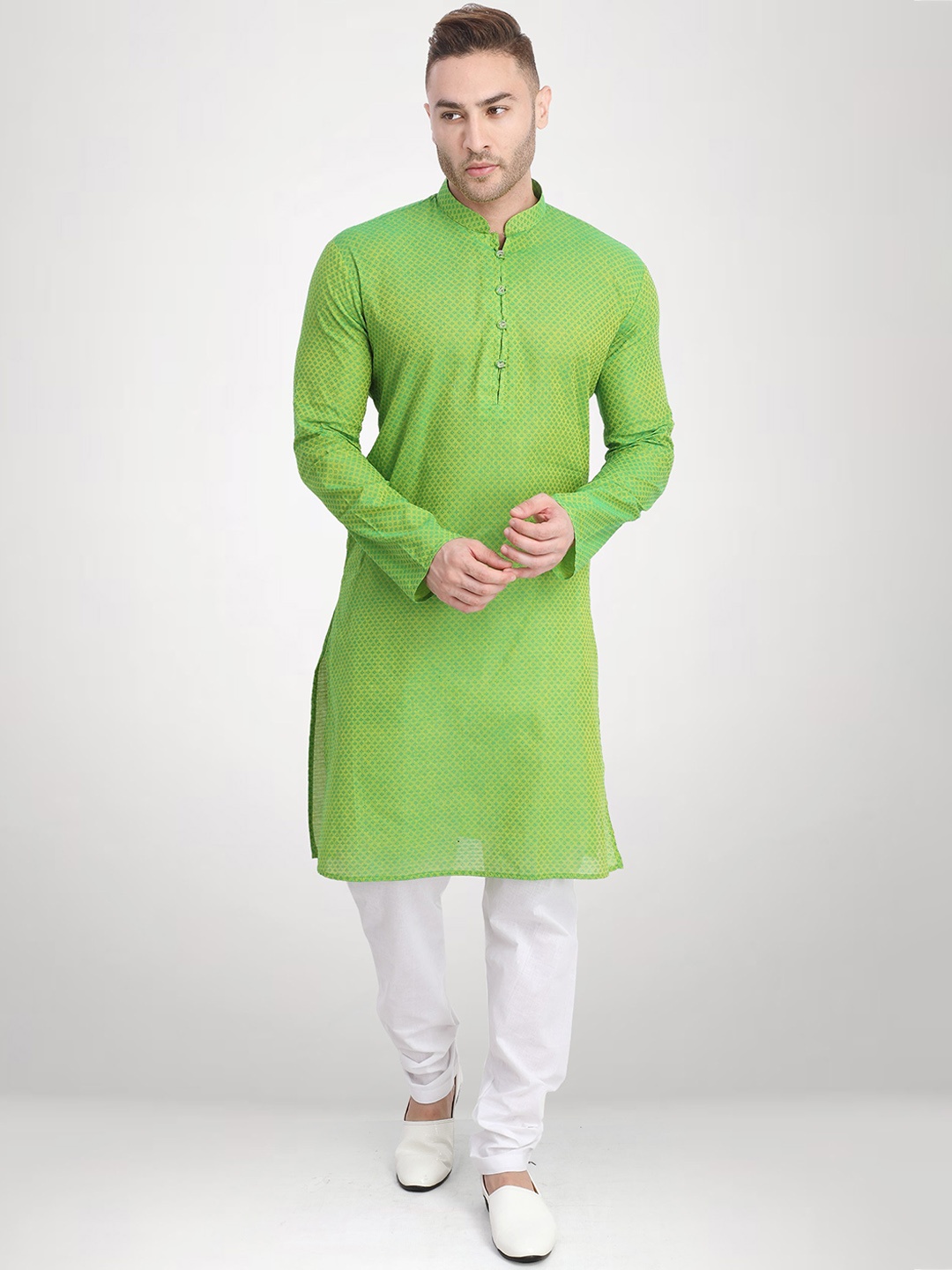 

RG DESIGNERS Men Green Kurta with Pyjamas