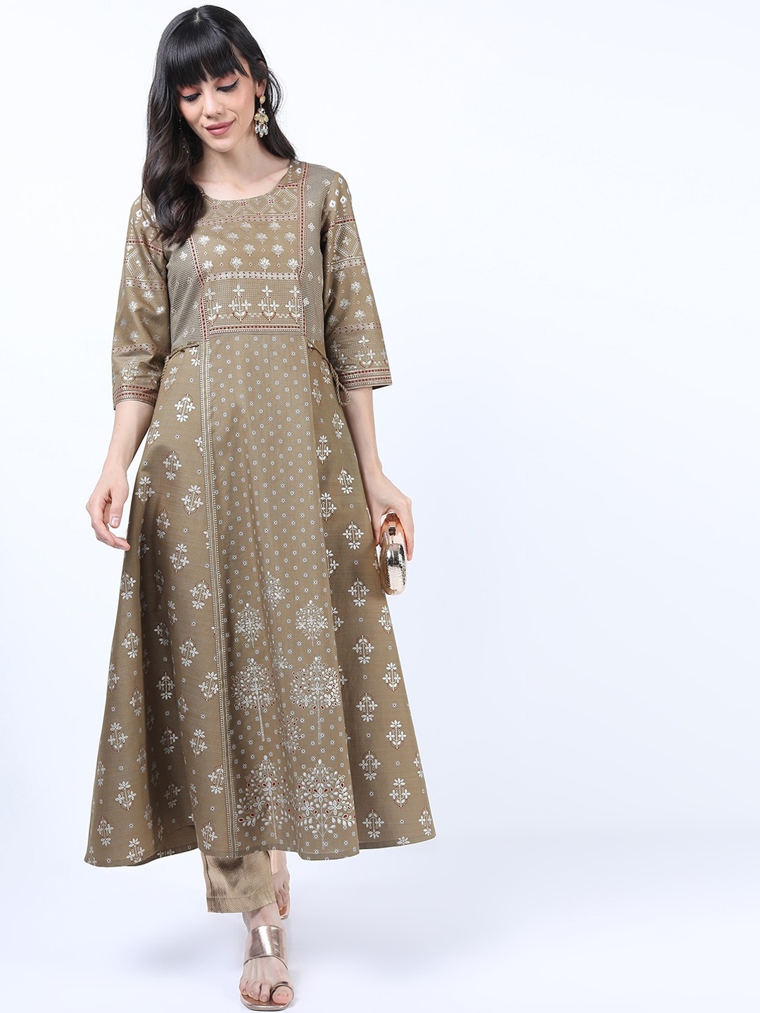 

Vishudh Women Green Floral Printed Anarkali Kurta