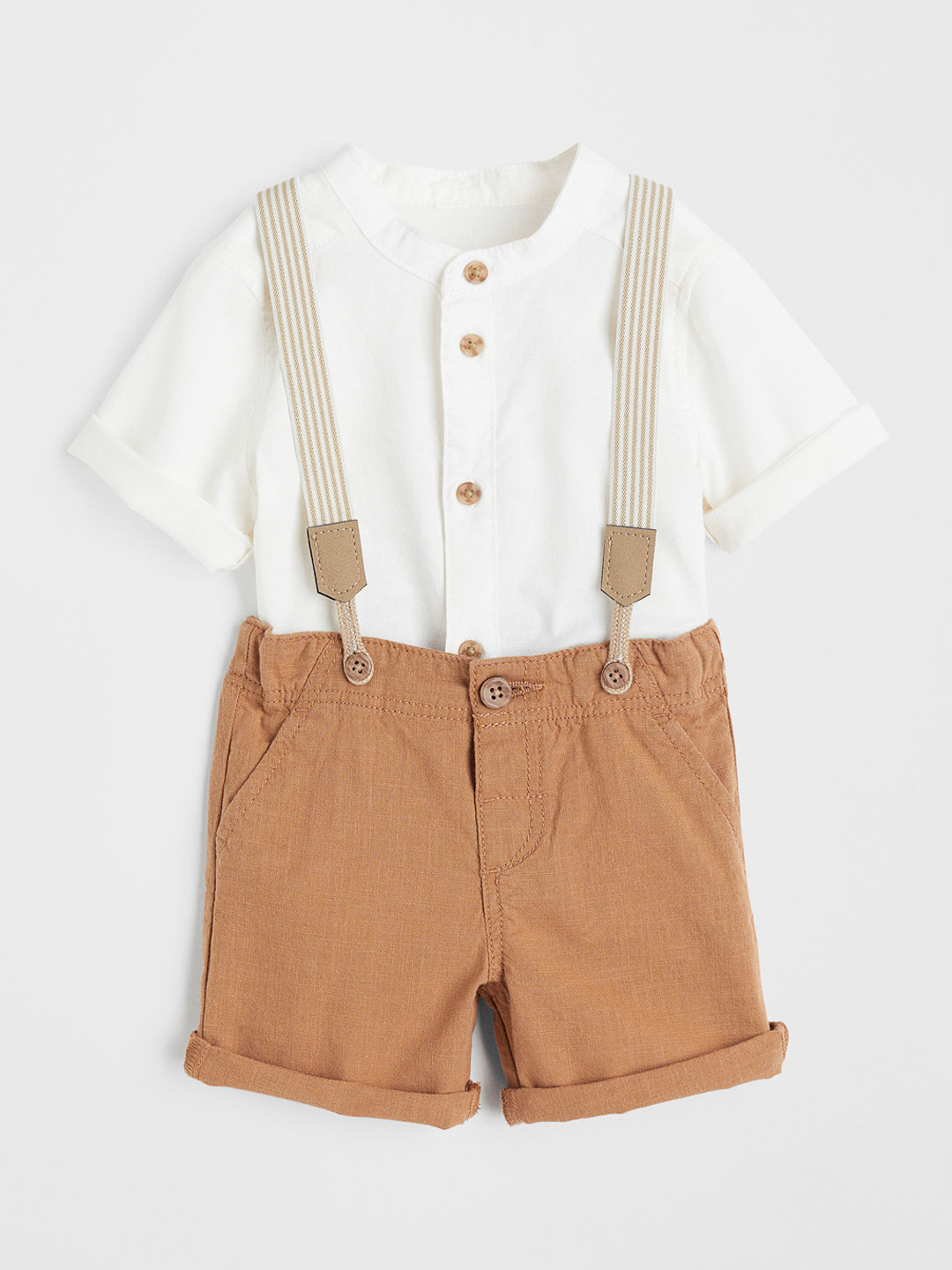 

H&M Boys Brown & White 2-Piece Set and Braces