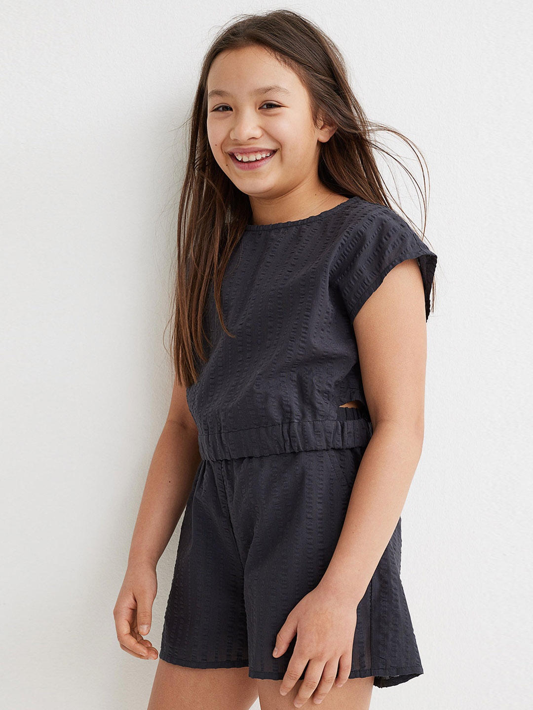 

H&M Girls Grey Solid Pure Cotton Clothing Set