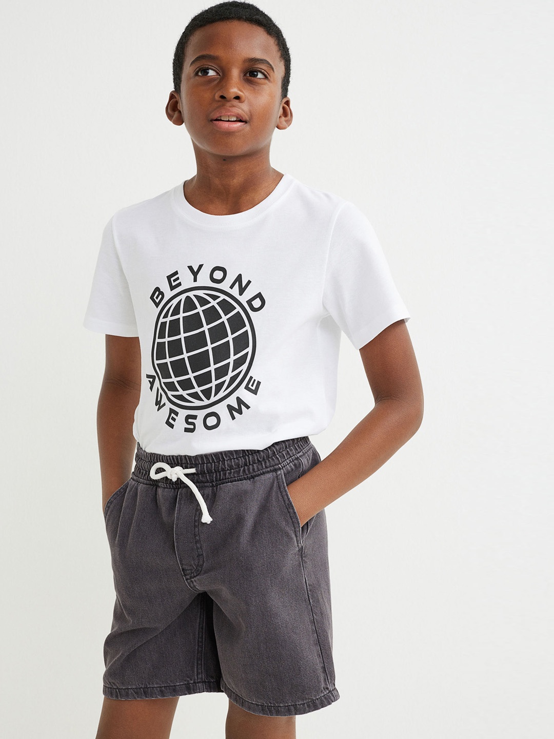 

H&M Boys Grey Cotton Denim Shorts