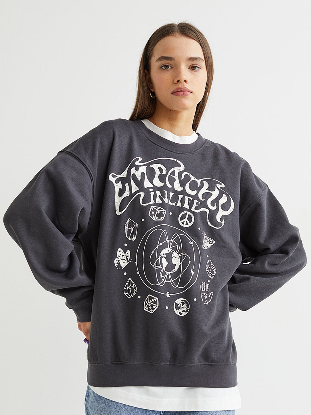 

H&M Women Grey Oversized Sweatshirt