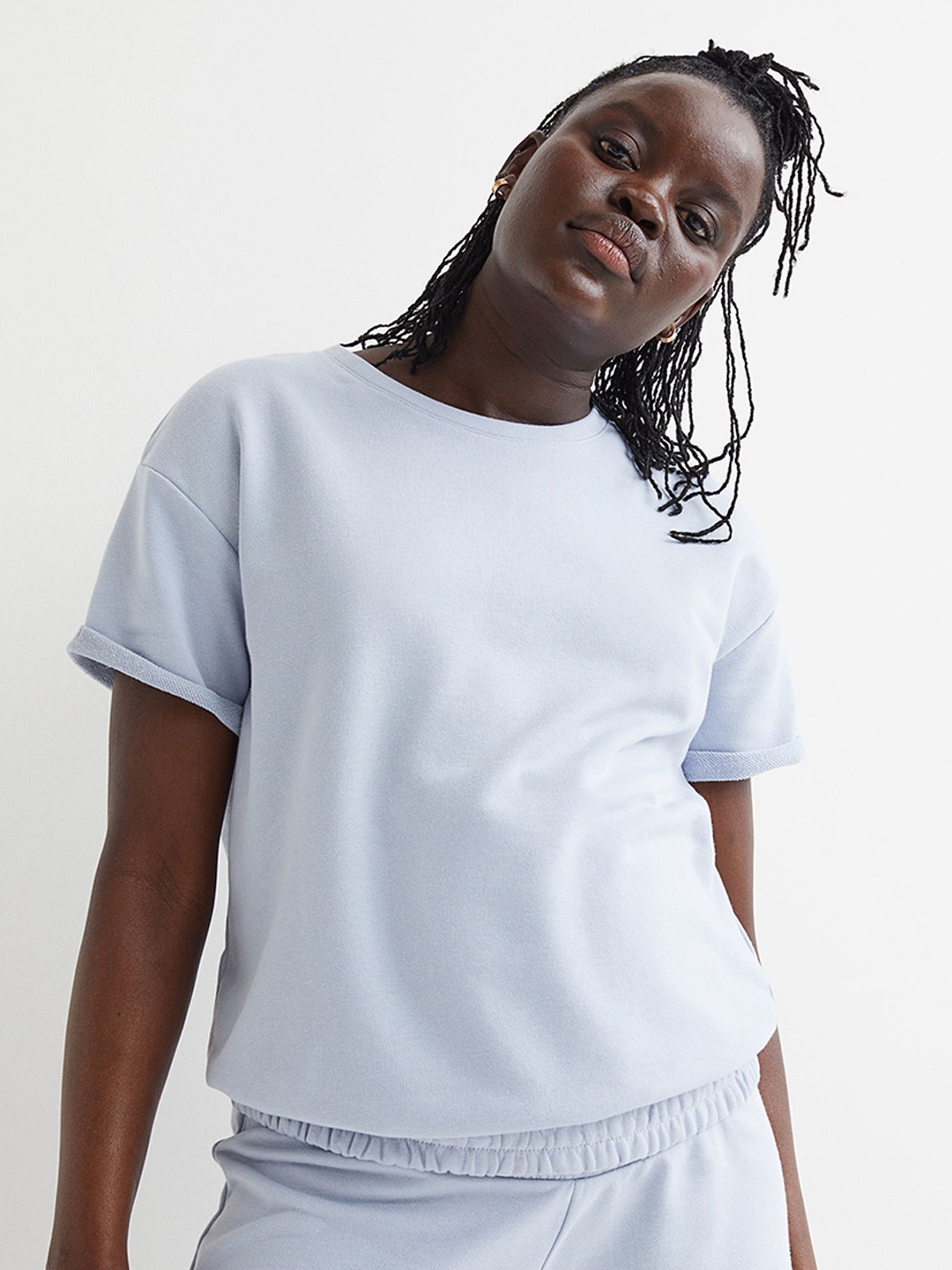 

H&M Blue MAMA Solid Short-Sleeved Sweatshirt Top