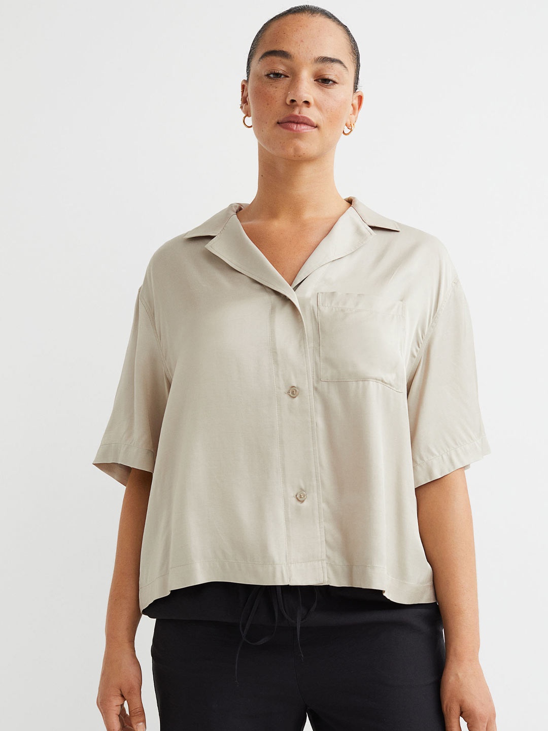 

H&M Green Oversized Resort Shirt