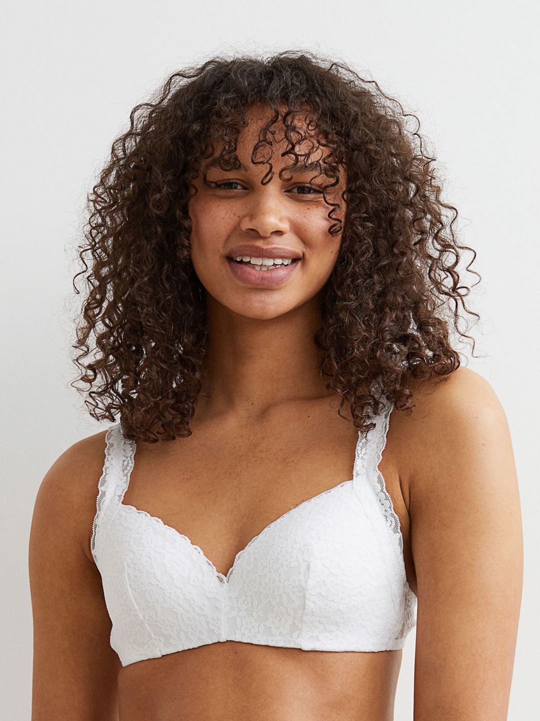 

H&M White Non-Wired Lace Bra