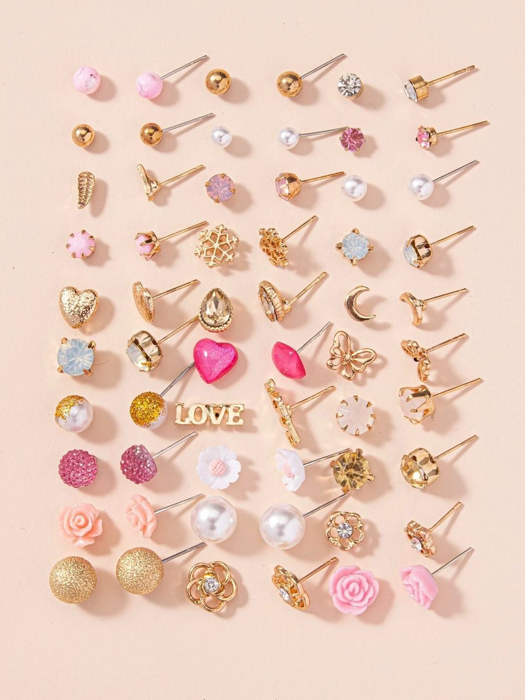 

OOMPH Set Of 30 Gold-Toned Heart Shaped Studs Earrings