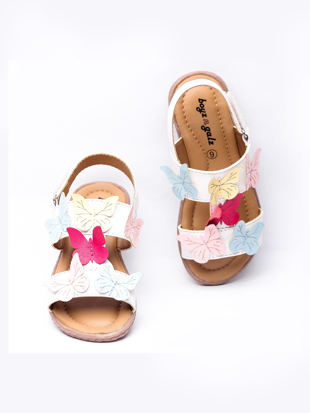 

BOYZ N GALZ Girls White & Pink Open Toe Flats