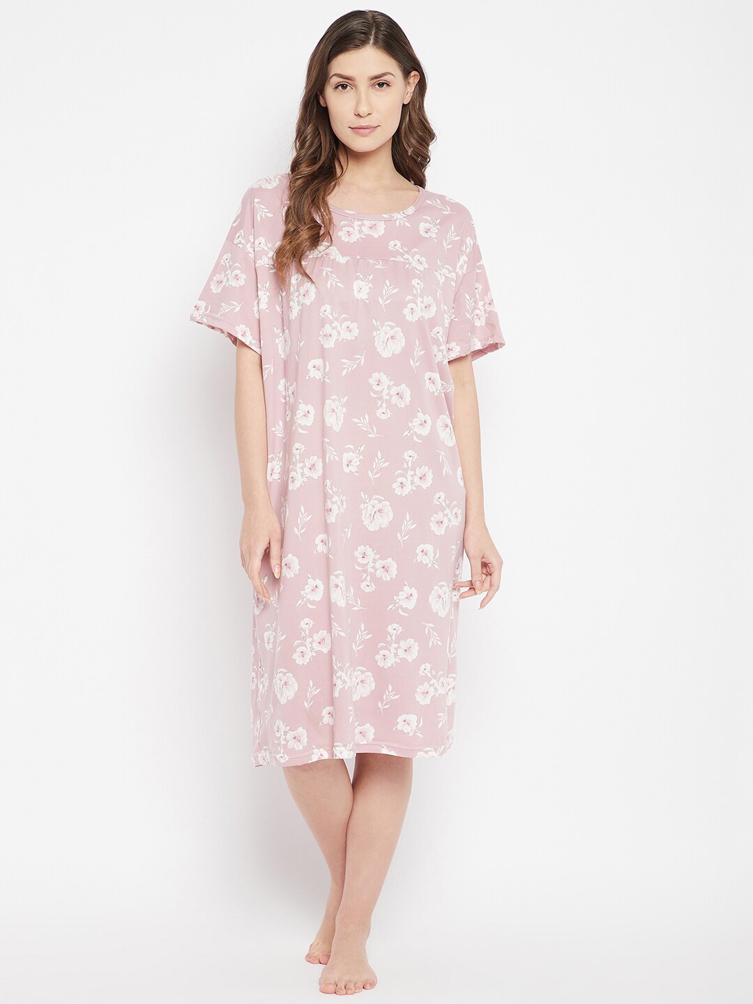

Camey Peach-Coloured Printed Nightdress