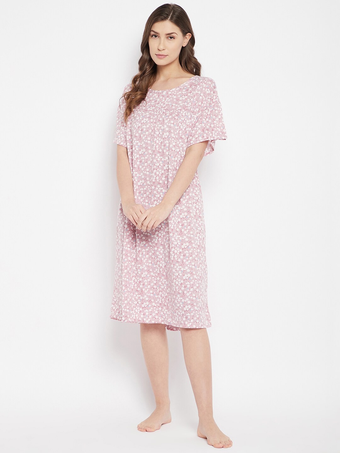 

Camey Peach-Coloured Printed Nightdress