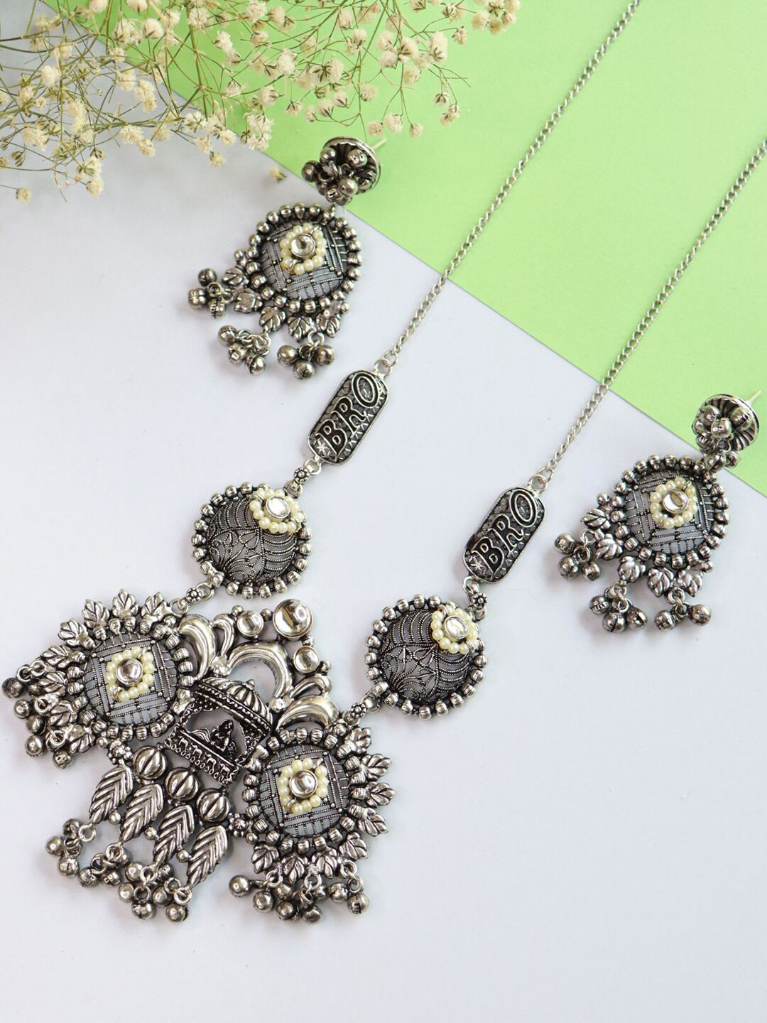 

I Jewels Women Silver-Plated Oxidized Jewellery Set
