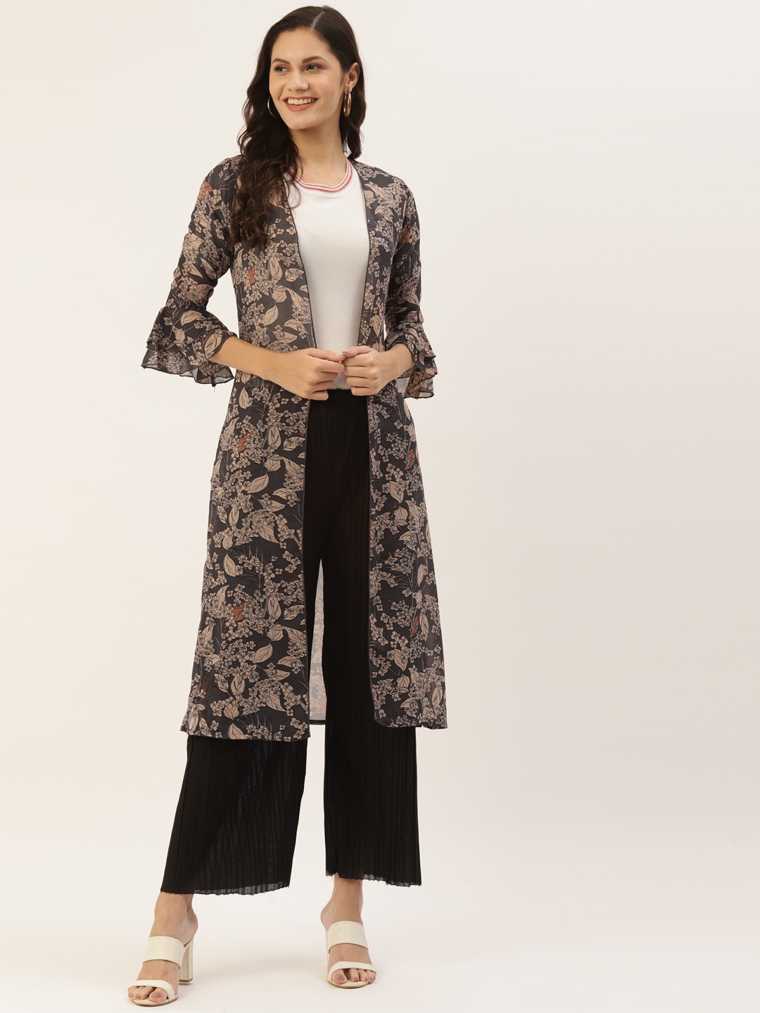 

WISSTLER Women Grey & Beige Printed Longline Shrug