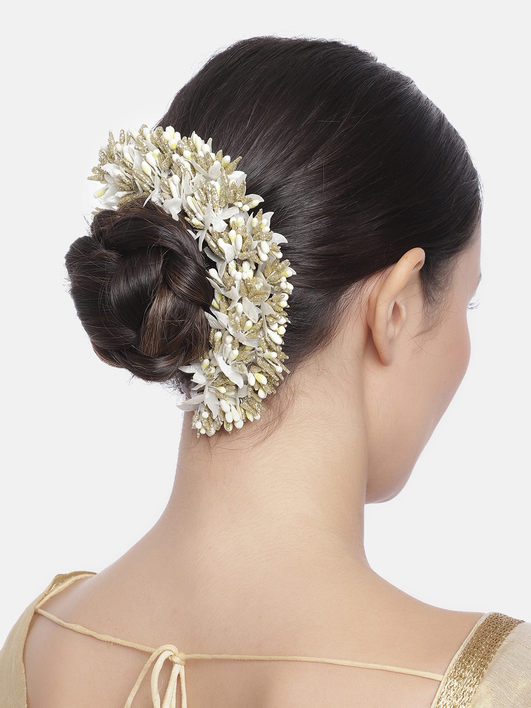 

Peora Women White & Gold-Toned Embellished Floral Hair Accessory