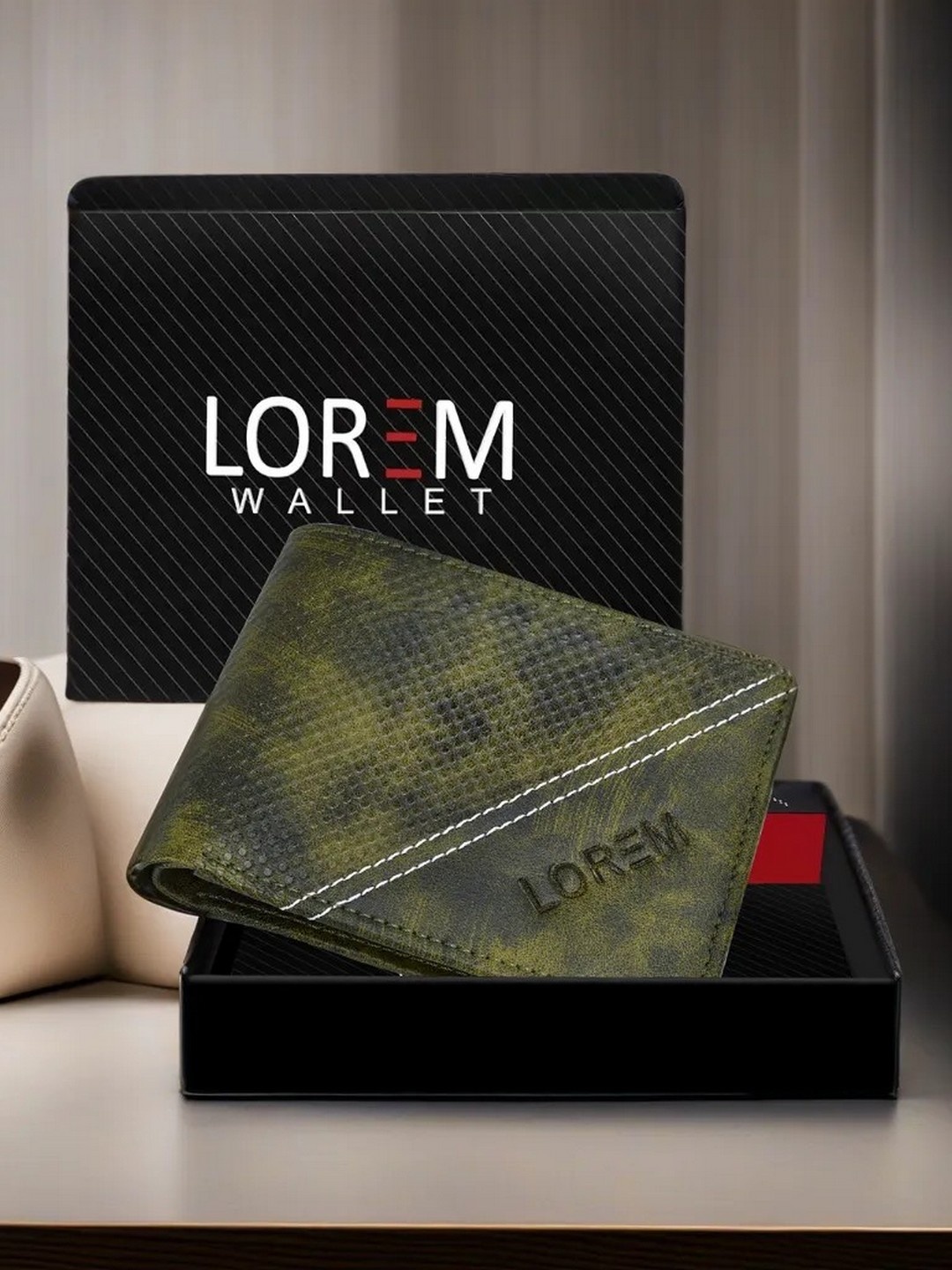 

LOREM Men Green Textured PU Two Fold Wallet