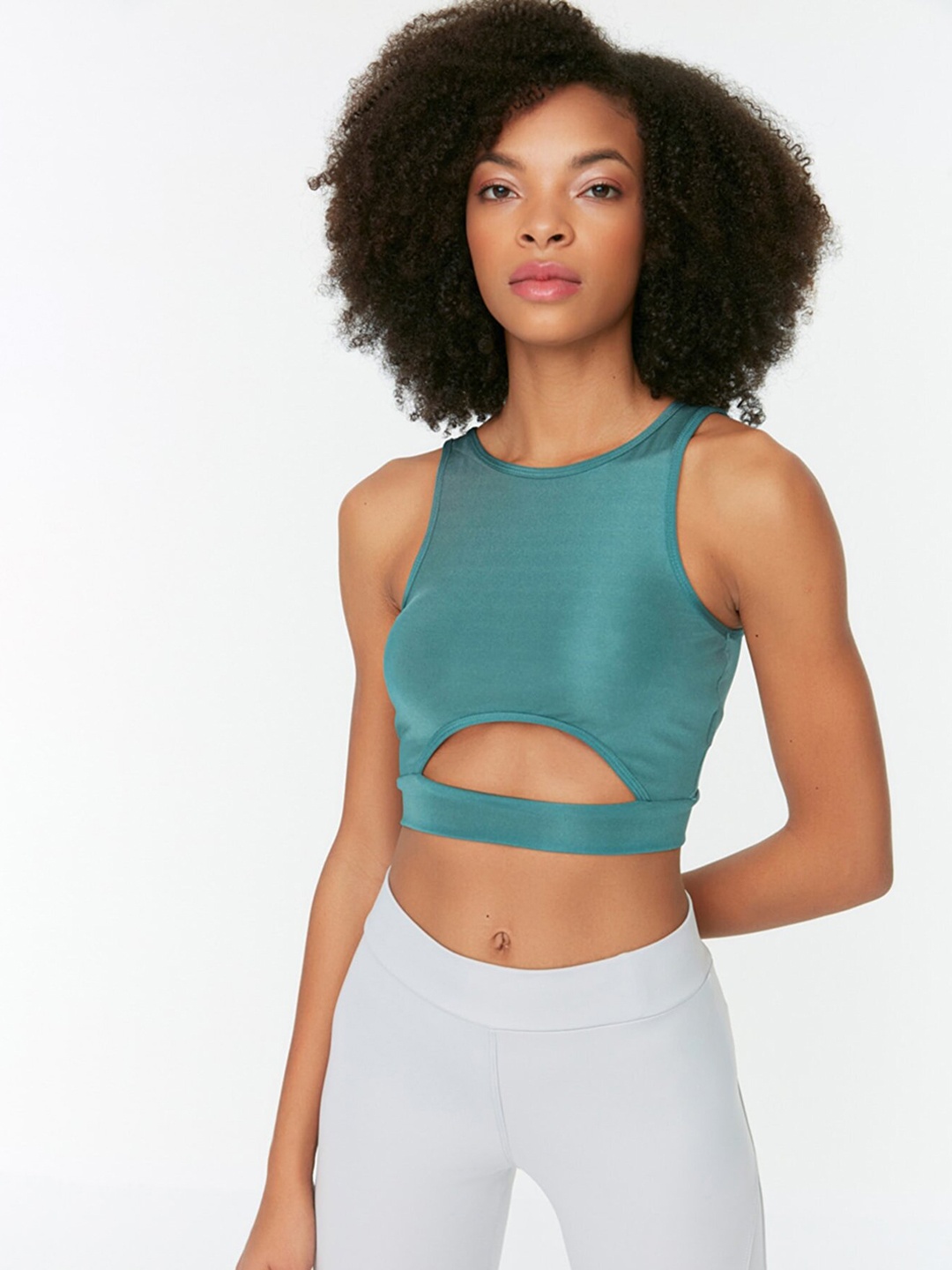 

Trendyol Women Green Lightly Padded Sports Bra