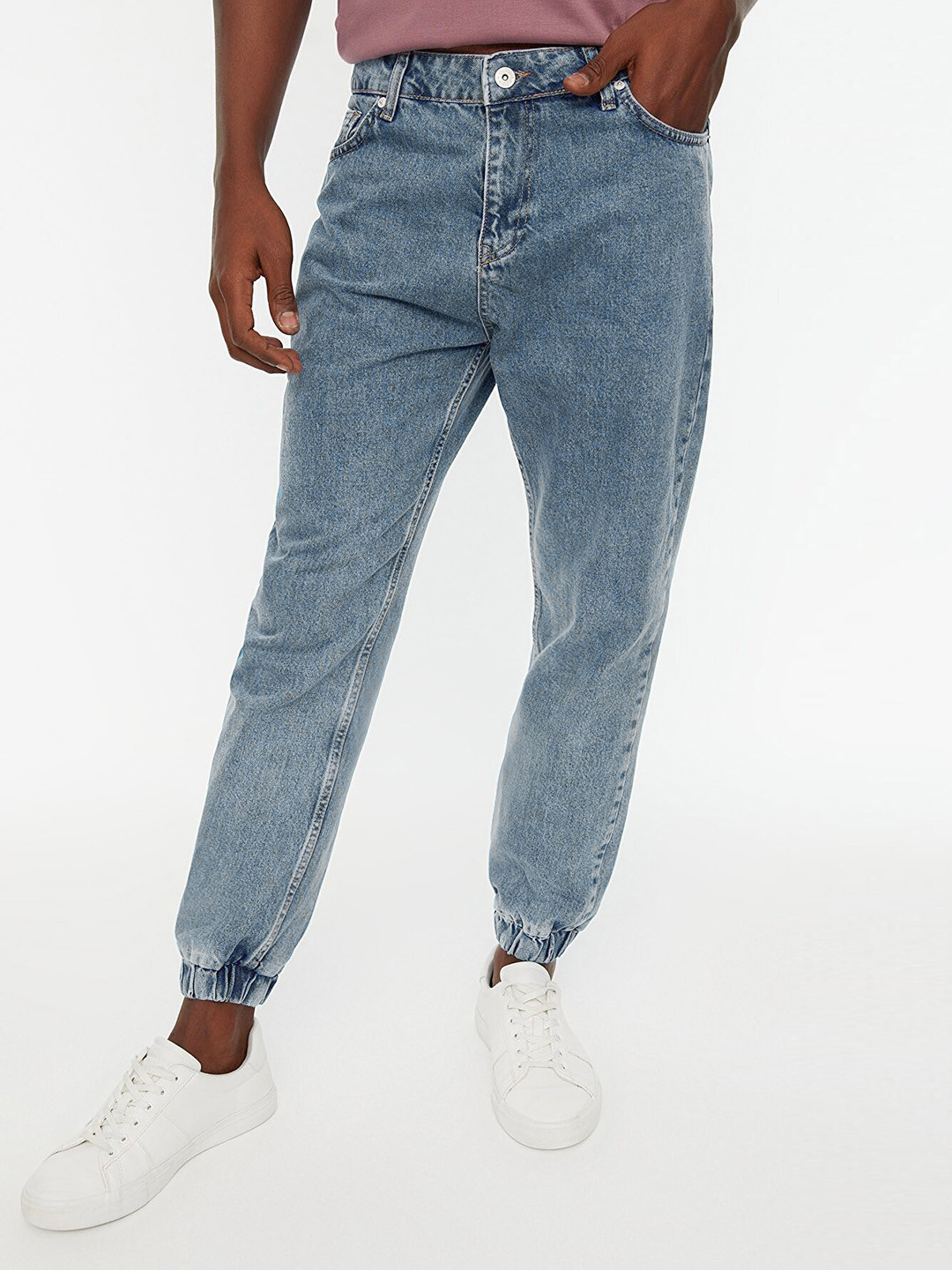 

Trendyol Men Blue Stretchable Joggers