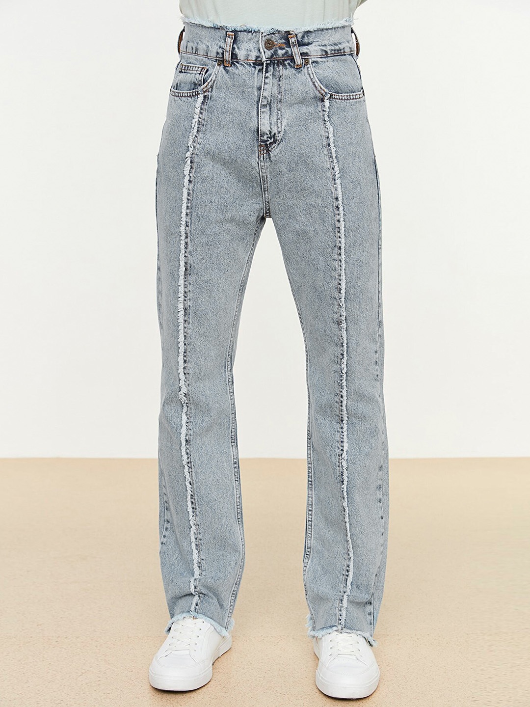 

Trendyol Men Blue Low Distress Jeans