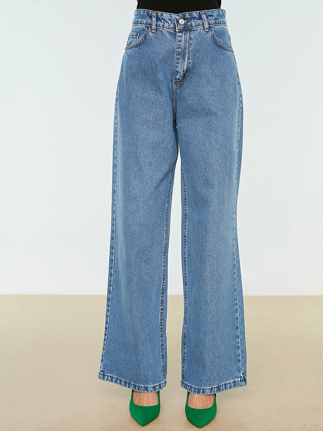 

Trendyol Women Blue Wide Leg High-Rise Jeans