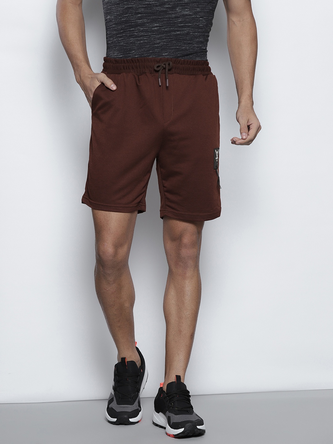

Trendyol Men Brown Solid Shorts