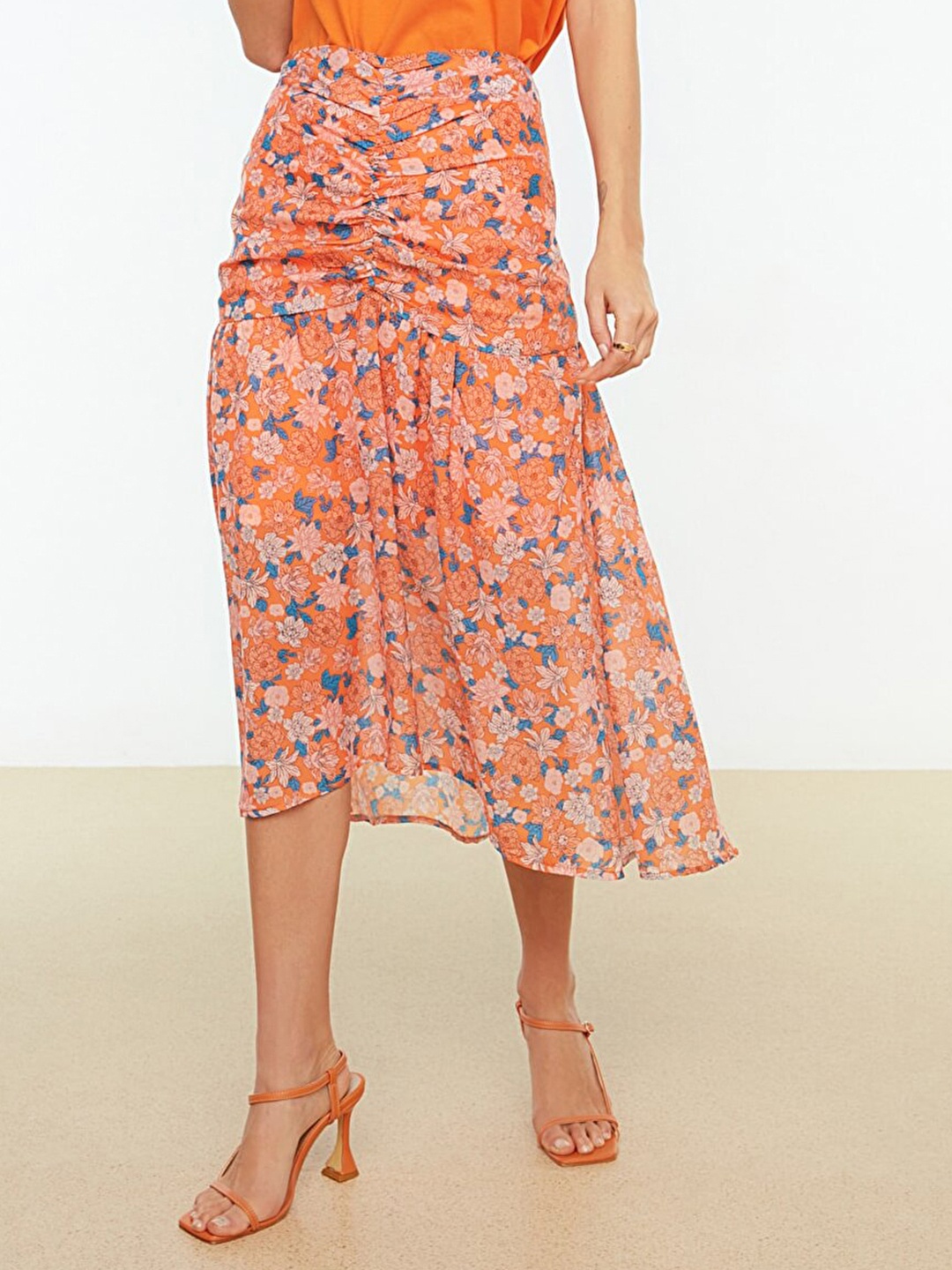 

Trendyol Women Orange & Blue Floral Print Ruched Midi A-line Skirt