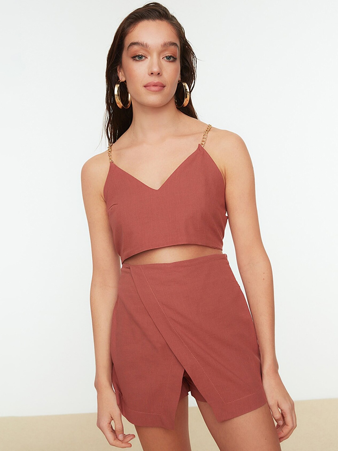

Trendyol Women Brown Solid Pure Cotton Shorts