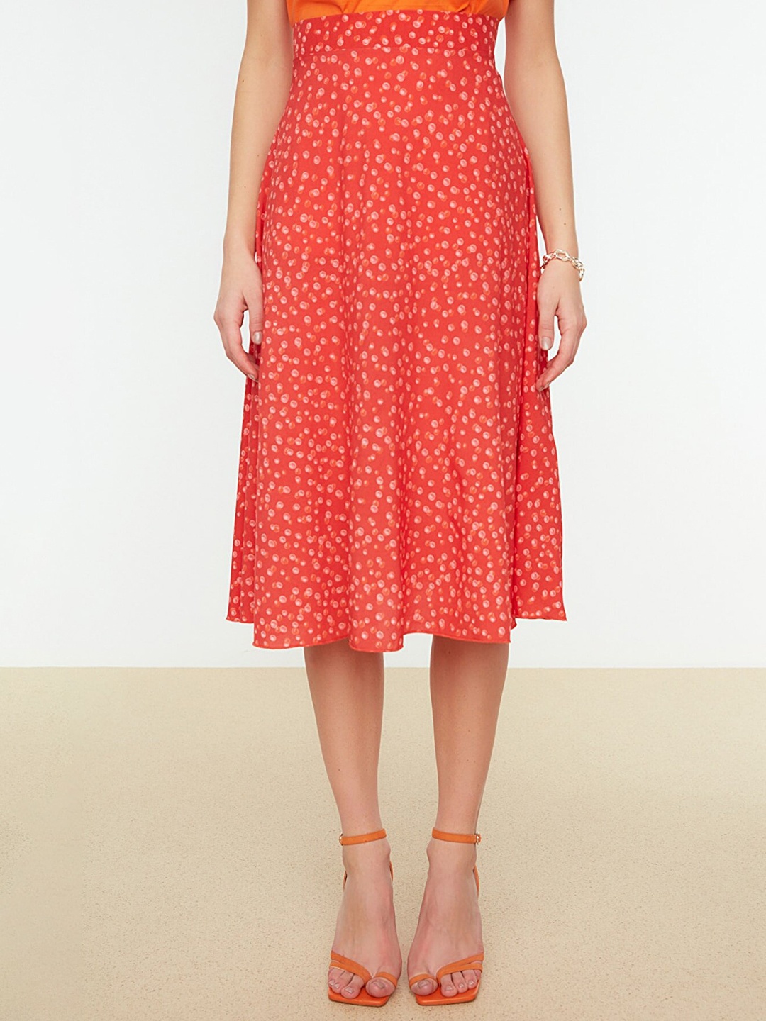 

Trendyol Women Red Geometric Printed A-line Flared Midi Skirt