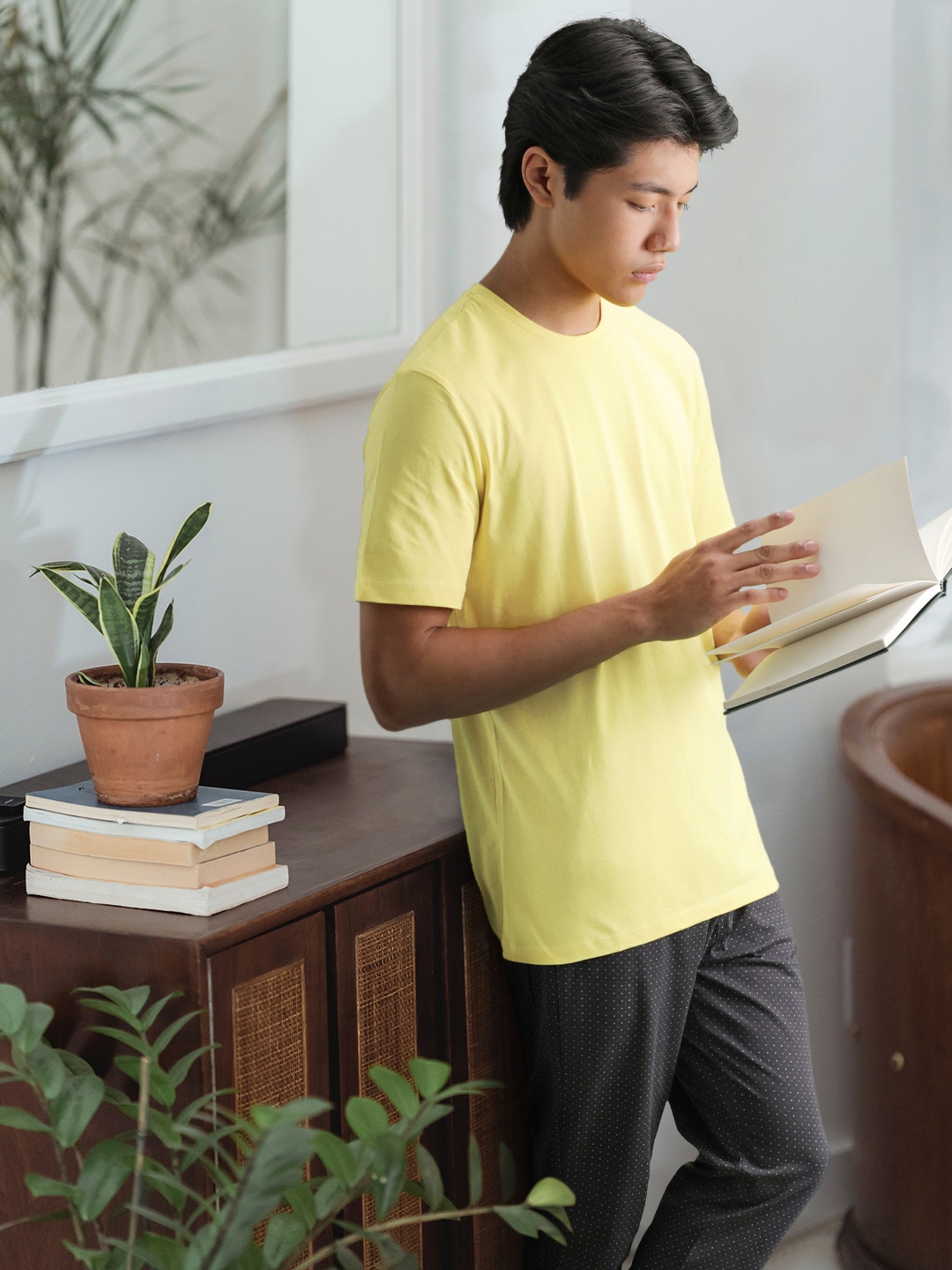 

Trendyol Men Yellow & Charcoal Grey Solid Pure Cotton Pyjamas Set