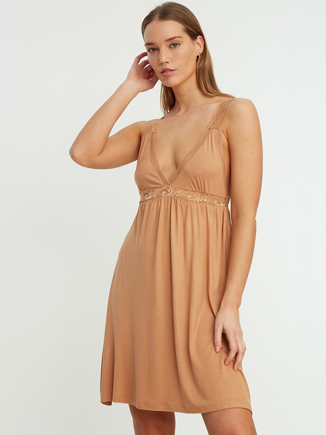 

Trendyol Brown Solid Floral Lace Detail Nightdress