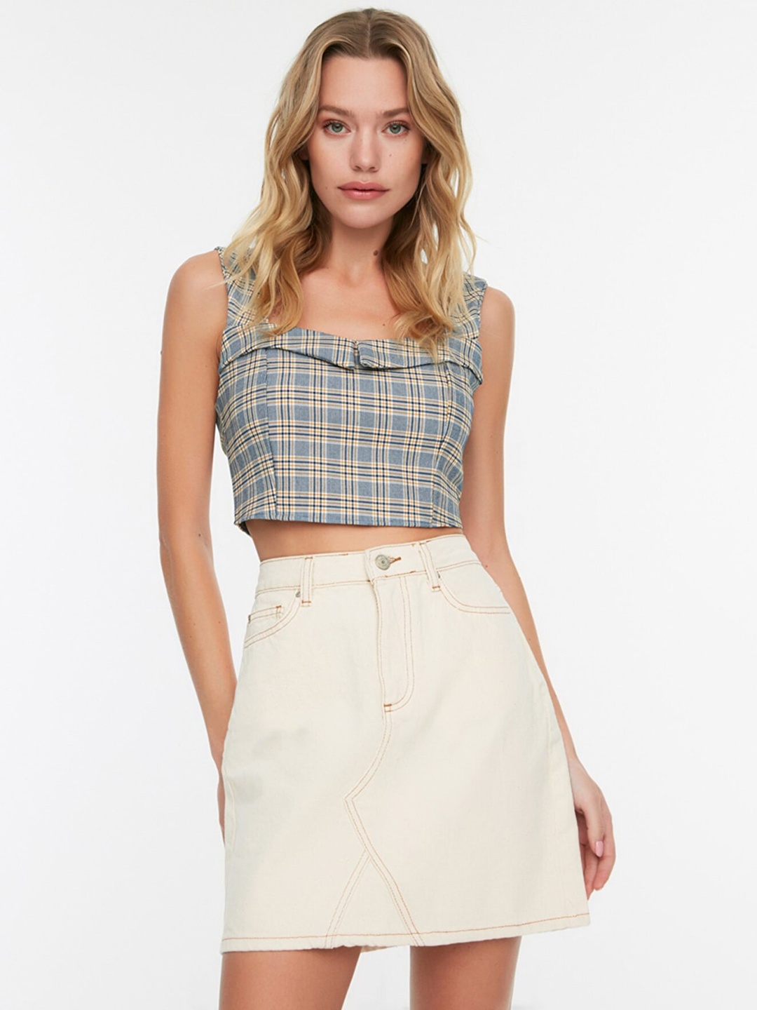 

Trendyol Women Off-White Solid Pure Cotton Denim Skirt