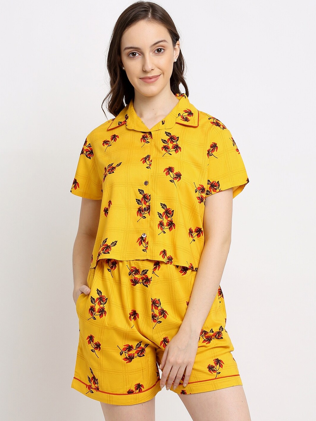 

Katn India Women Yellow & Brown Printed Night suit