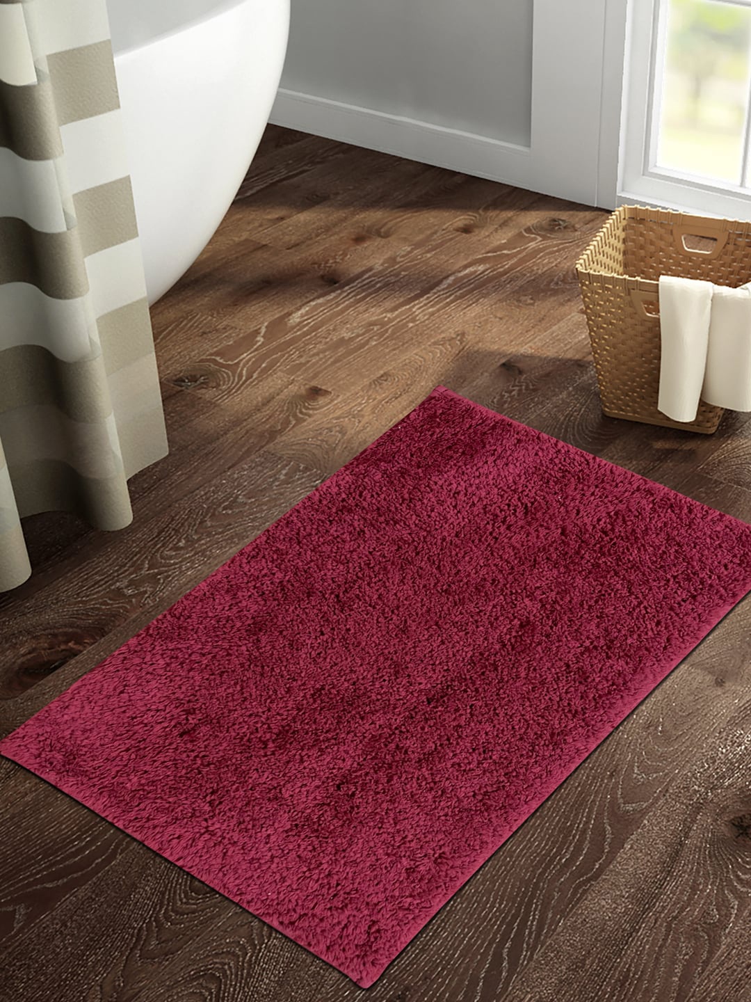 

SPACES Maroon Solid 1450 GSM Anti Skid High Durability Stain Resistant Bath Rug