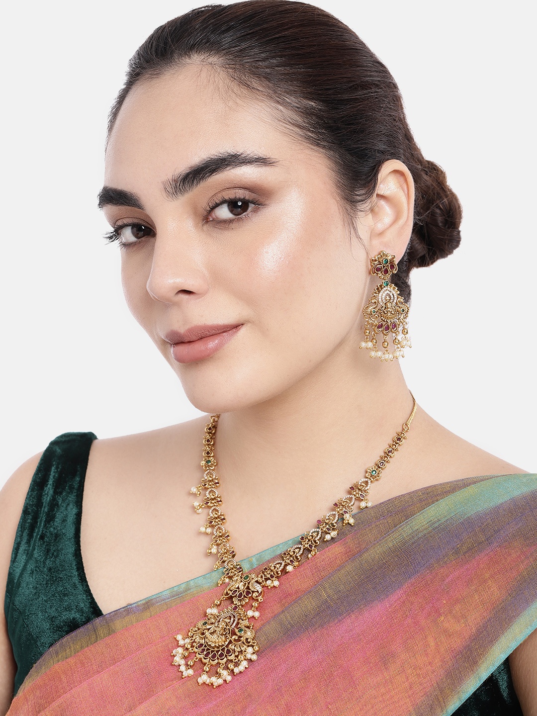 

Peora Pink & Green Gold-Plated Stone Studded & Beaded Laxmi Jewellery Set