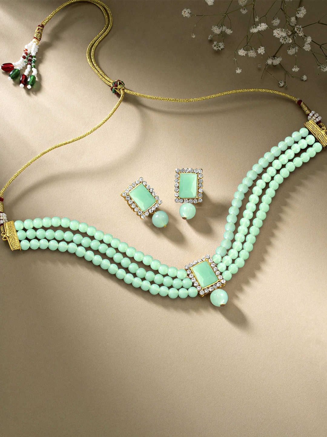 

Peora Green Gold-Plated Stone Studded & Beaded Jewellery Set