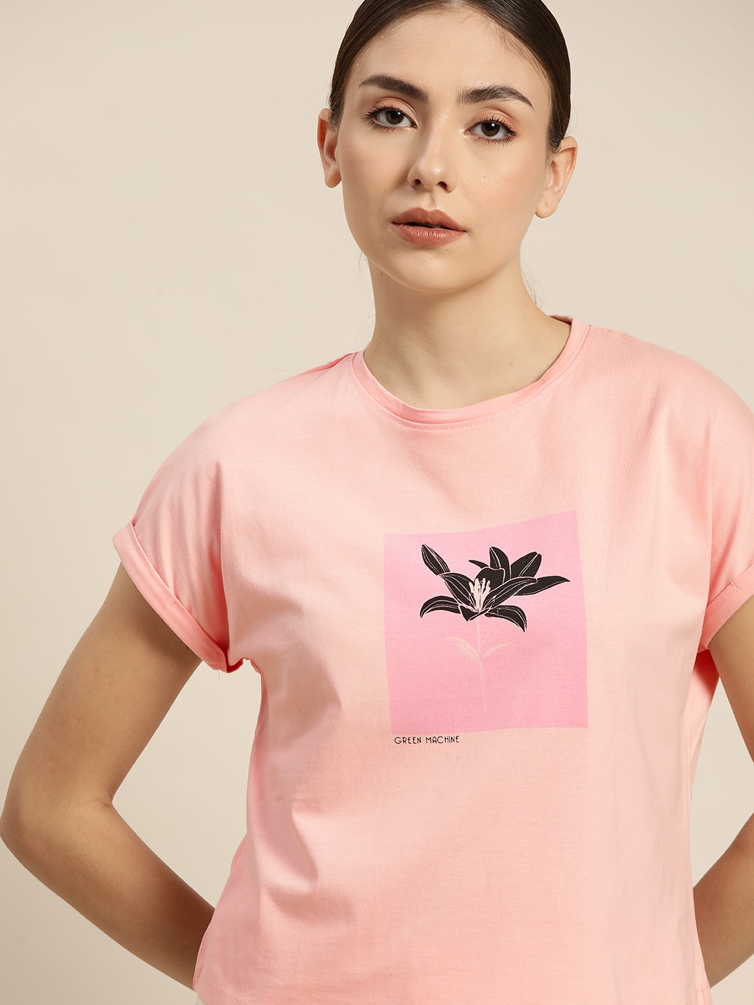 

ether Women Peach-Coloured & Black Pure Cotton Floral Printed Boxy T-shirt