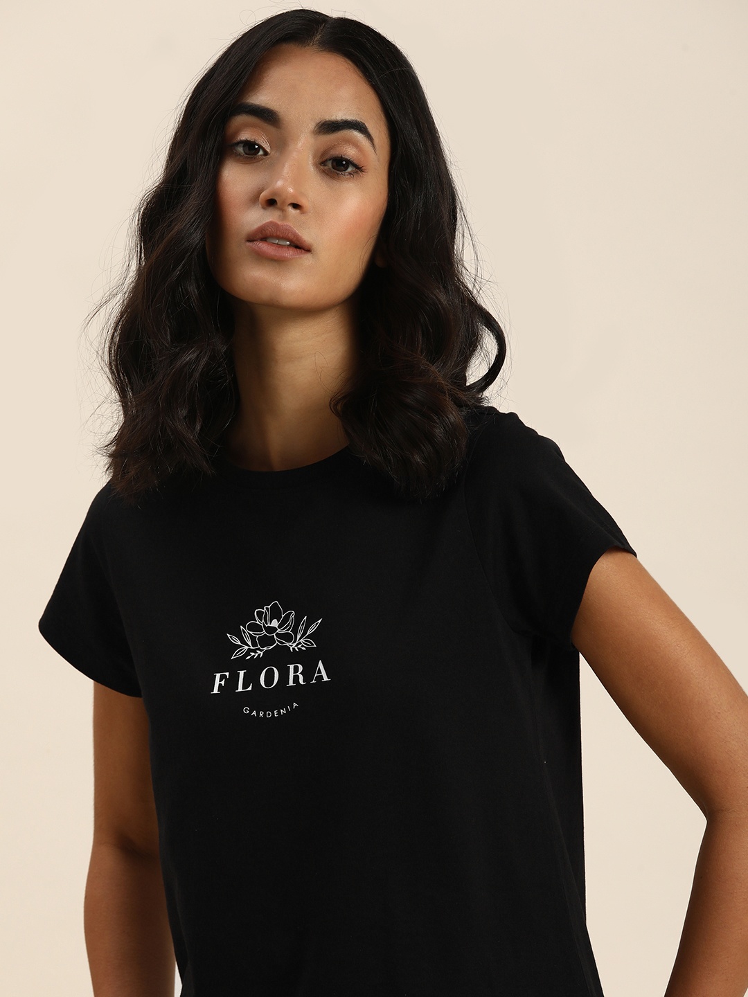 

ether Women Black & White Printed Pure Cotton T-shirt
