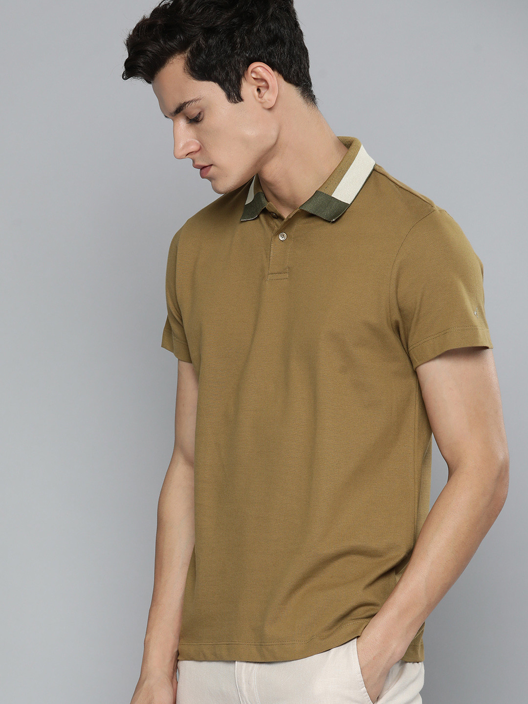 

ether Men Olive Green Polo Collar Pure Cotton T-shirt