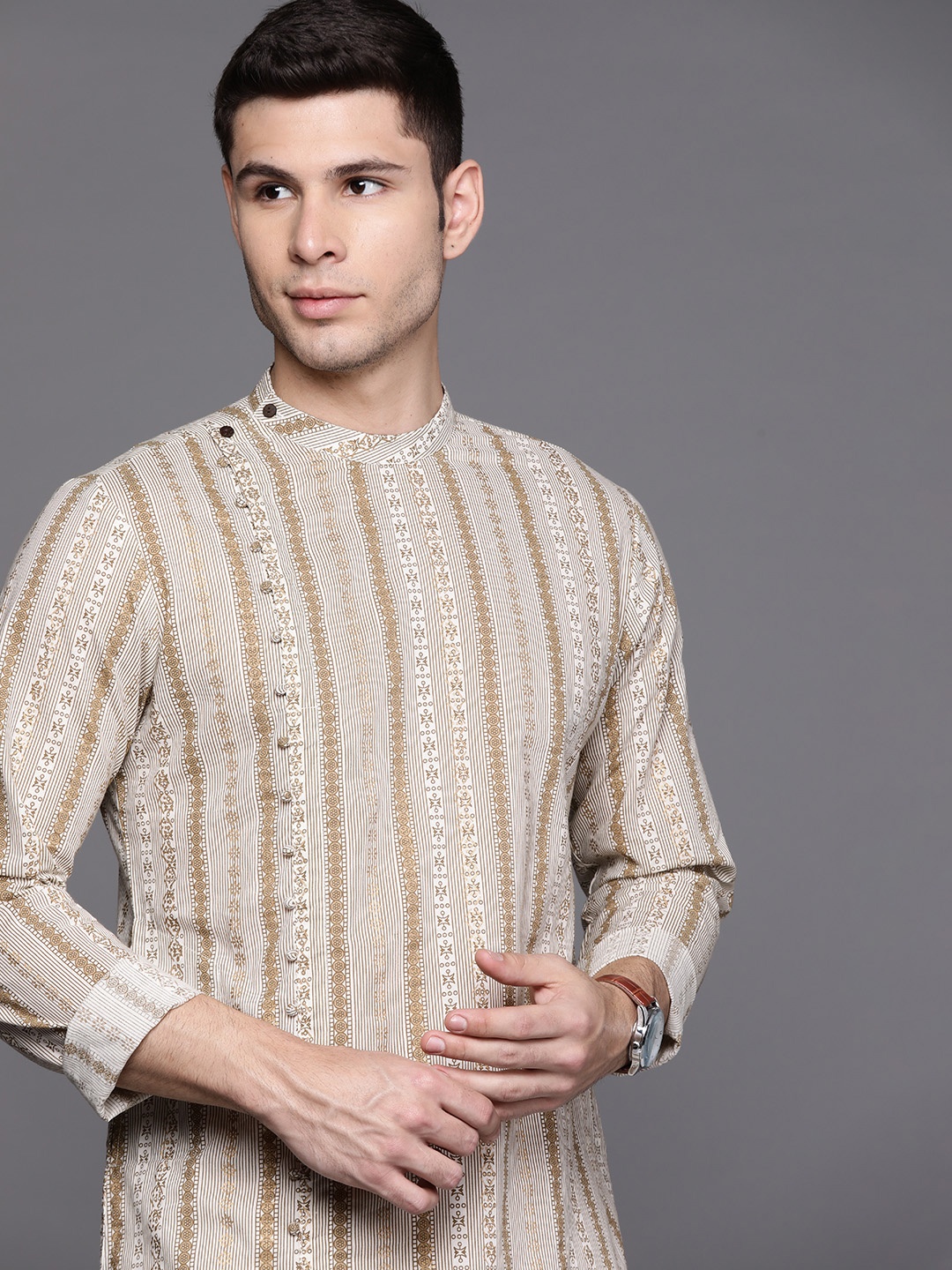 

Indo Era Men Off White & Beige Printed Kurta