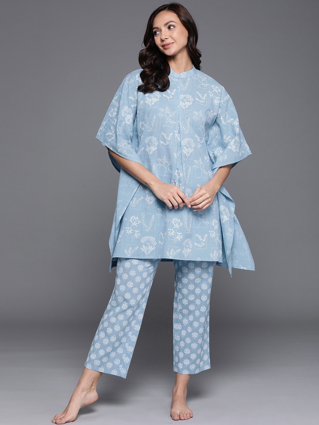 

Libas Women Blue Printed Cotton Night suit