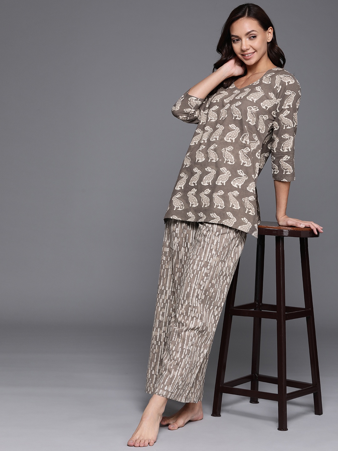 

Libas Women Brown Printed Cotton Night suit