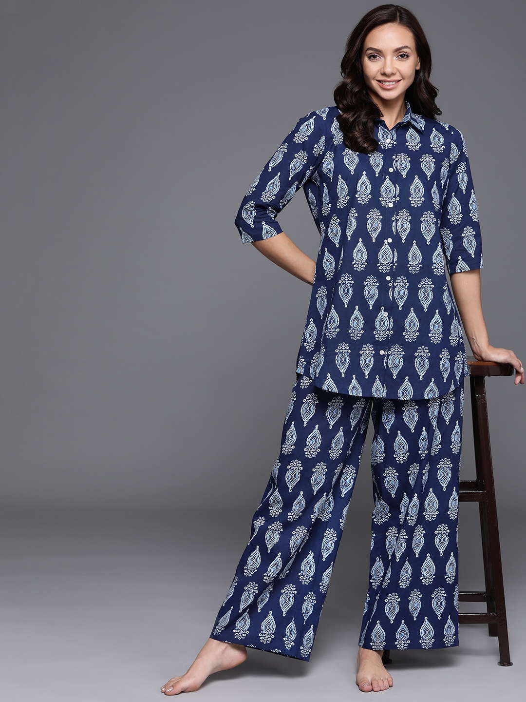 

Libas Women Blue Printed Cotton Night suit