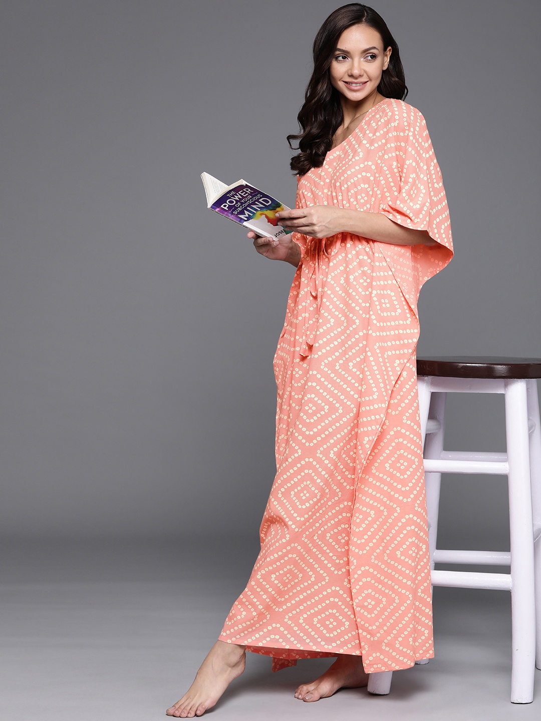 

Libas Peach-Coloured Printed Cotton Maxi Kaftan Nightdress
