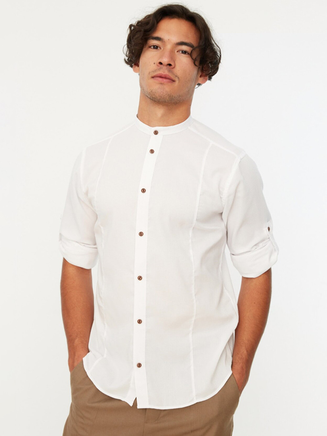 

Trendyol Men White Textured Casual Shirt