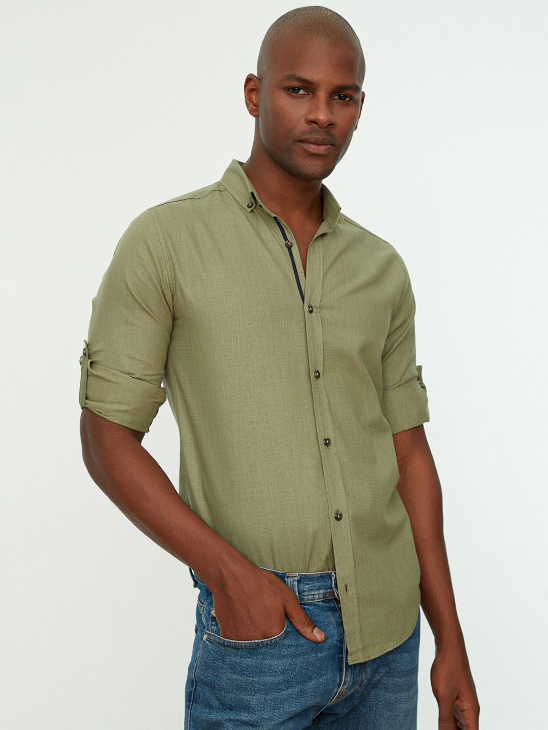 

Trendyol Men Olive Green Slim Fit Casual Shirt