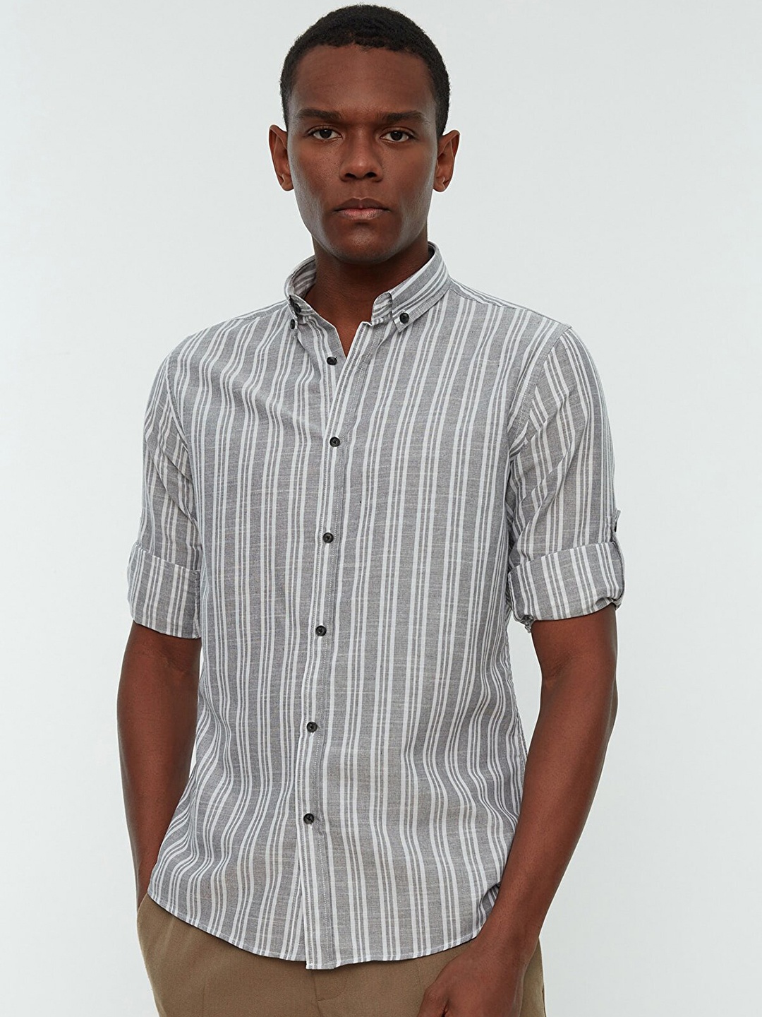 

Trendyol Men Grey Striped Casual Shirt