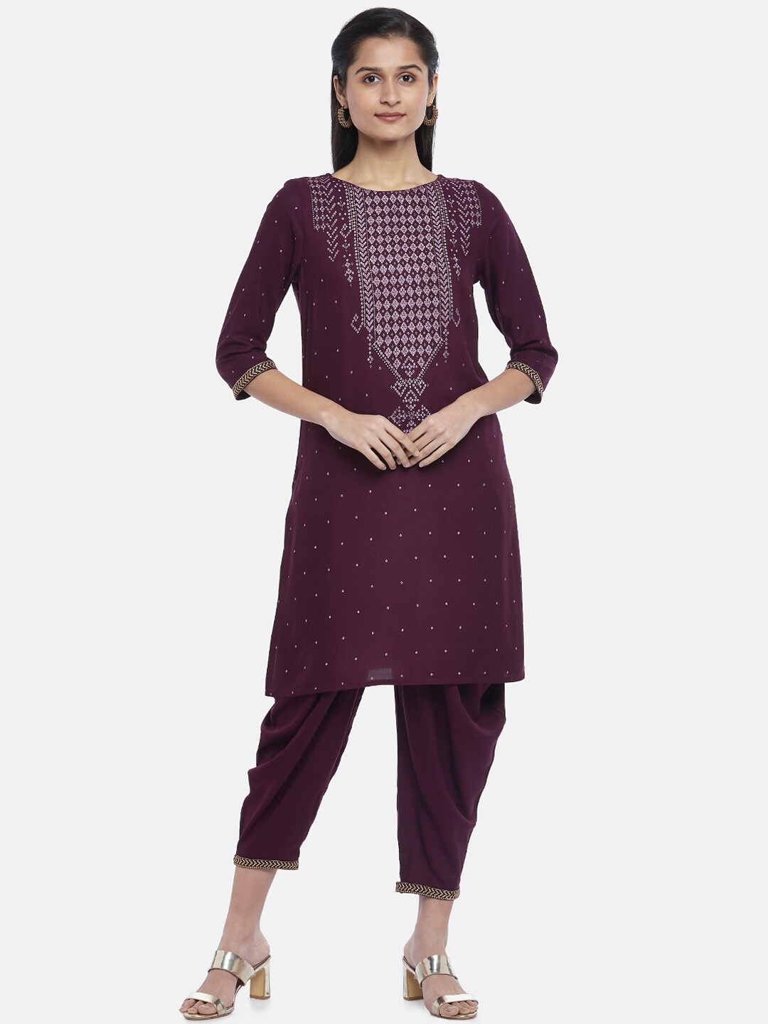 

RANGMANCH BY PANTALOONS Maroon Ethnic Motifs Printed Pure Cotton Kurta with Trousers