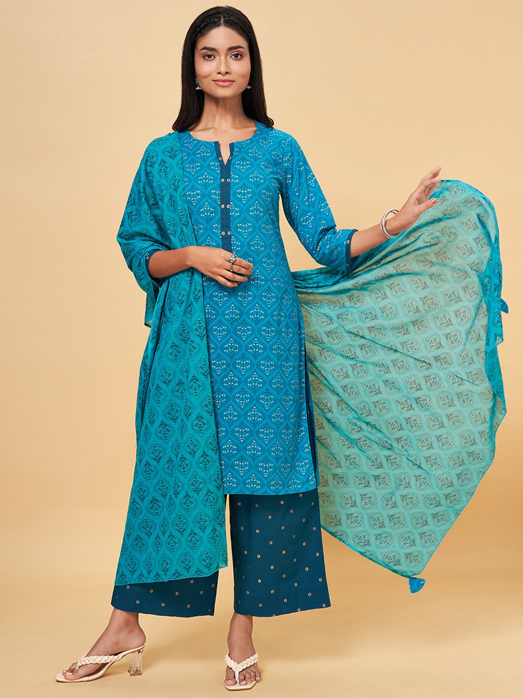 

RANGMANCH BY PANTALOONS Women Turquoise Blue Ethnic Motifs Printed Pure Cotton Kurta Set
