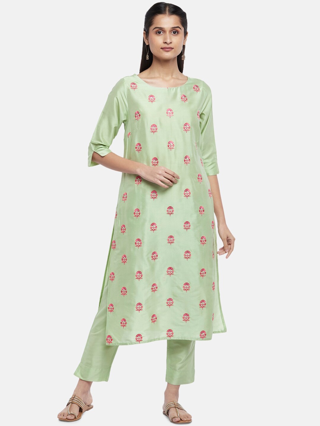 

RANGMANCH BY PANTALOONS Women Sea Green Floral Embroidered Kurti with Trousers & With Dupatta